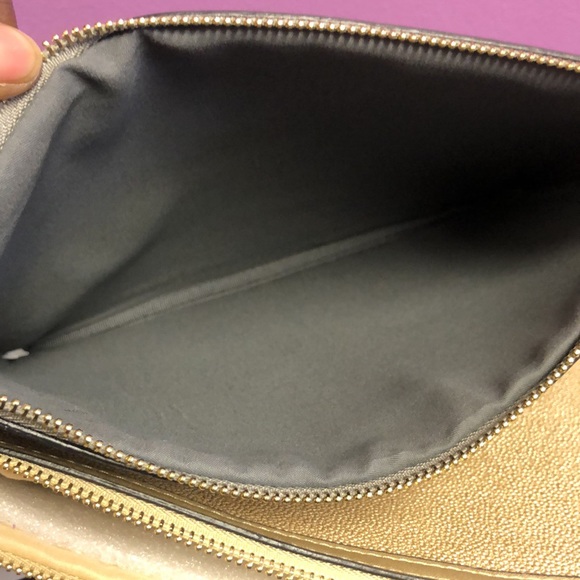 NWT Ellen Tracy 2pc Wristlet Set - Picture 3 of 6